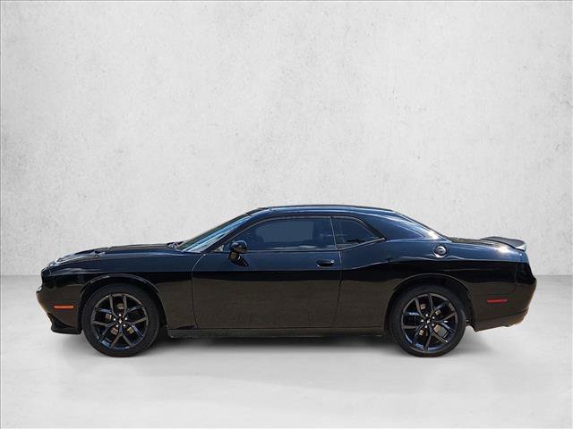 Used 2019 Dodge Challenger SXT w/ Blacktop Package RWD image 9