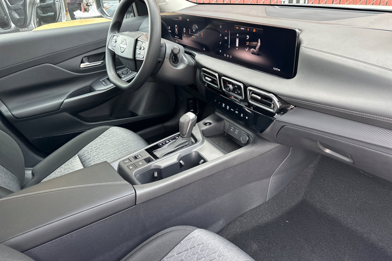 New 2026 Nissan Sentra SV w/ Floor Mat Package FWD image 15