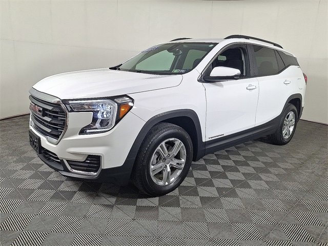 Used 2023 GMC Terrain SLE w/ Driver Convenience Package image 6