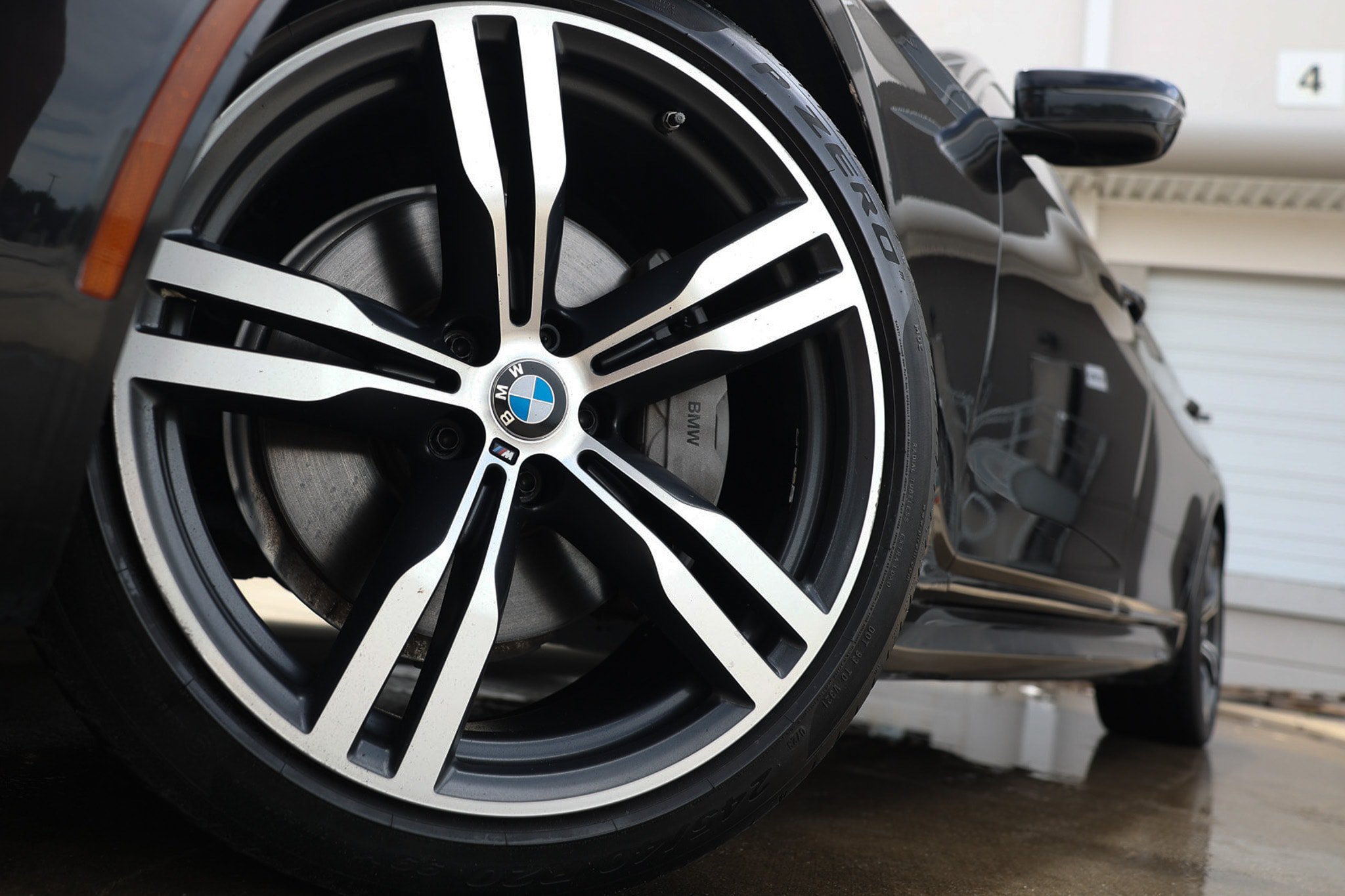 Used 2019 BMW 740i w/ M Sport Package RWD image 36