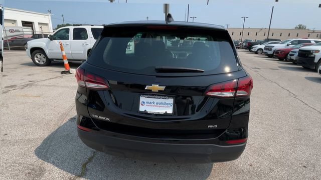 Certified 2024 Chevrolet Equinox LS AWD/4WD image 9