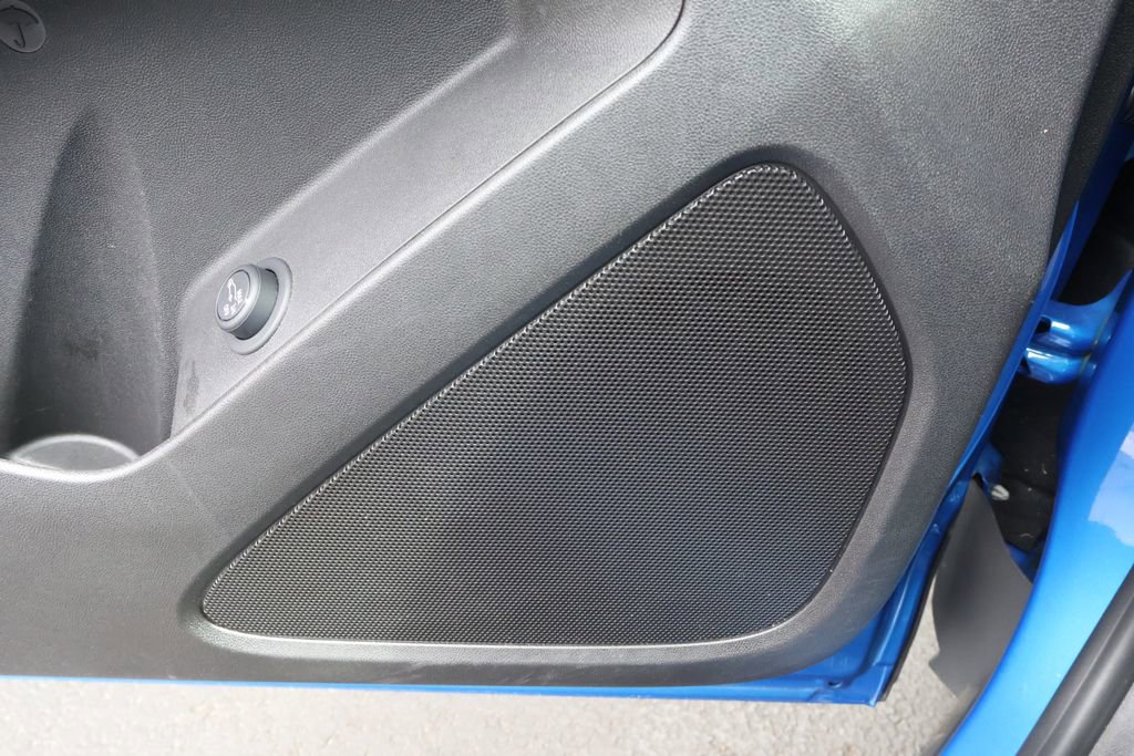 Used 2024 Chevrolet Equinox LT w/ LPO, Floor Liner Package FWD image 37