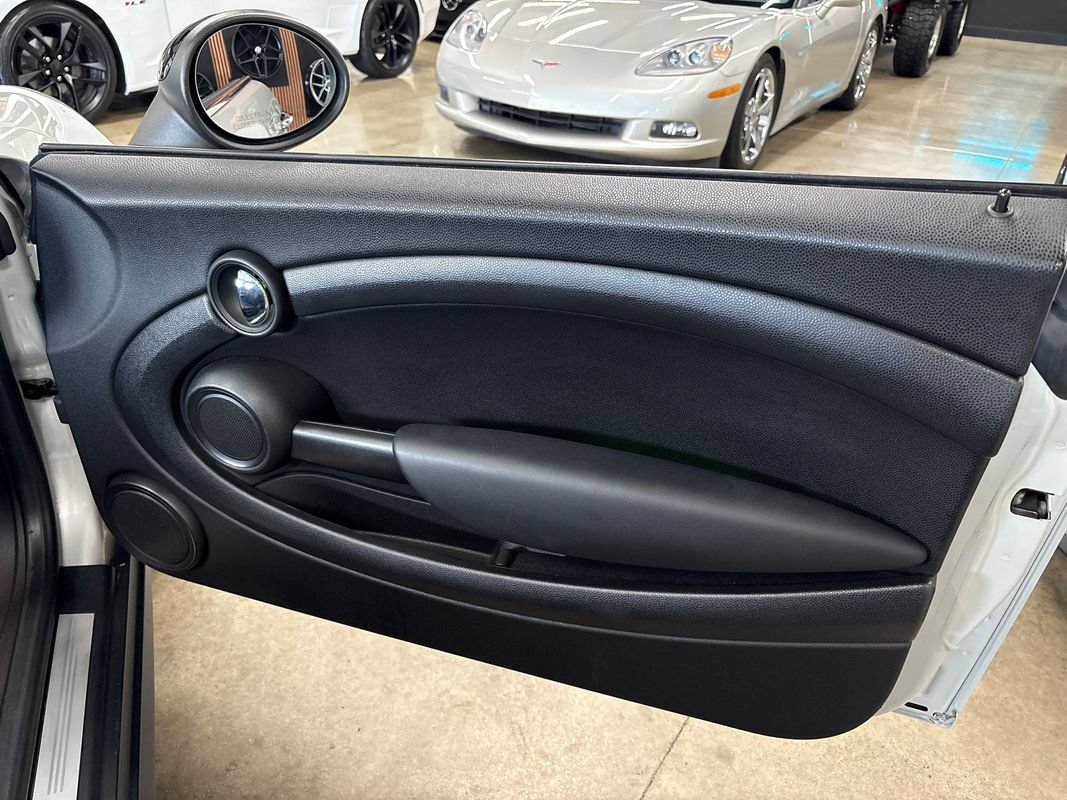 Used 2013 MINI Cooper Convertible FWD image 50