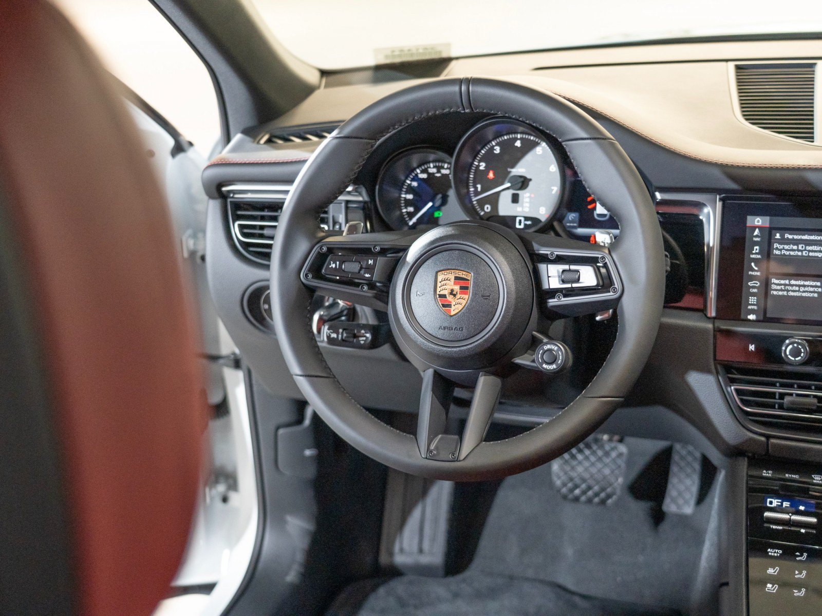 New 2026 Porsche Macan S AWD/4WD image 27