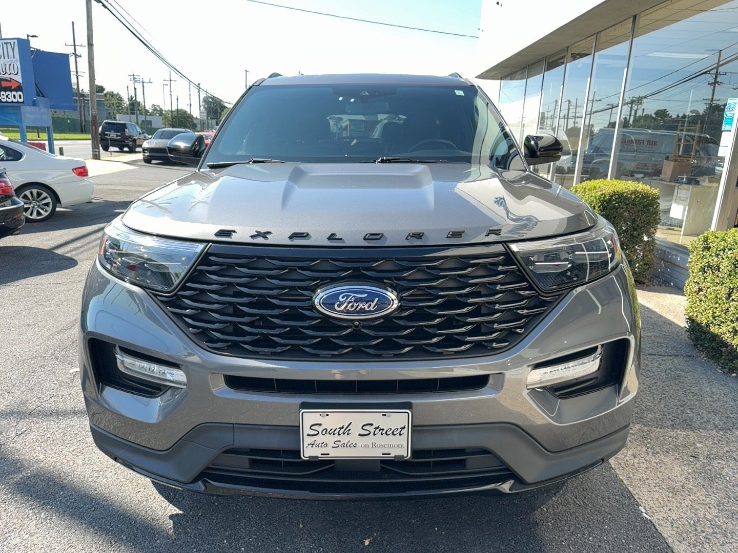 Used 2023 Ford Explorer ST-Line AWD/4WD image 37