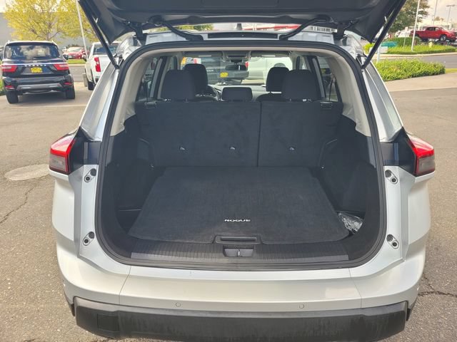Certified 2024 Nissan Rogue S AWD/4WD image 11
