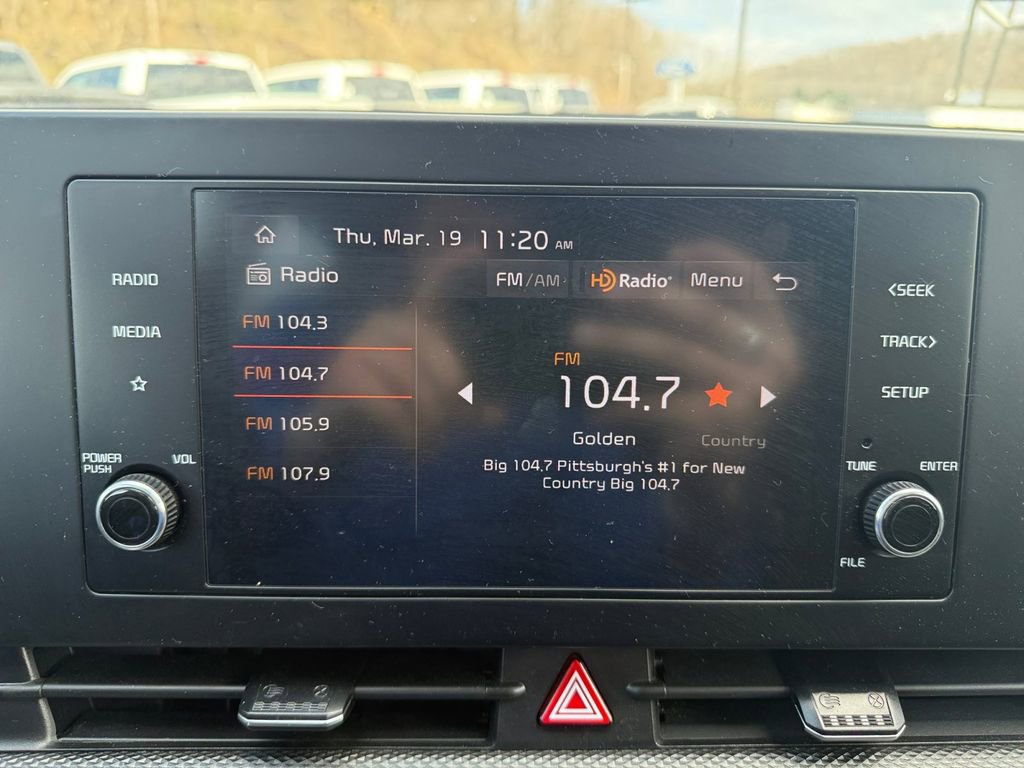 Used 2024 Kia Sportage LX image 17