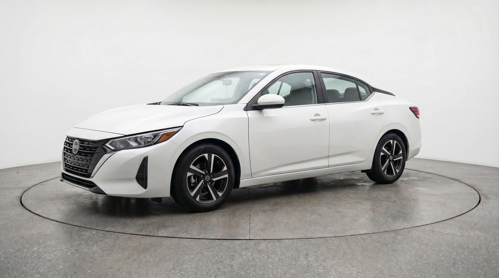 Used 2025 Nissan Sentra SV FWD image 3
