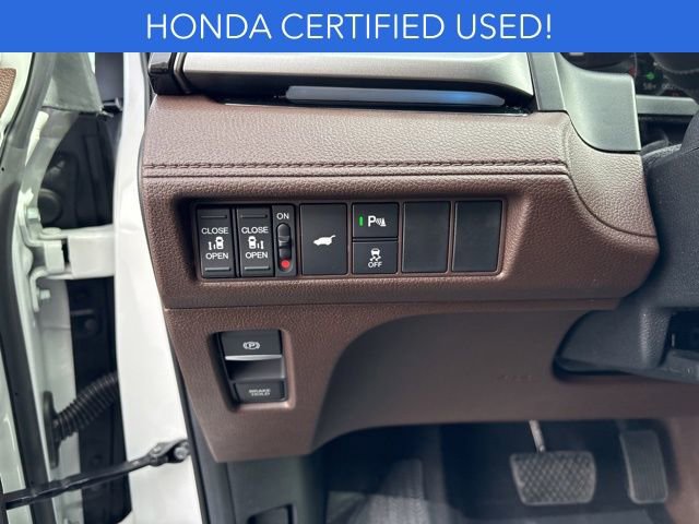 Used 2026 Honda Odyssey Touring image 13