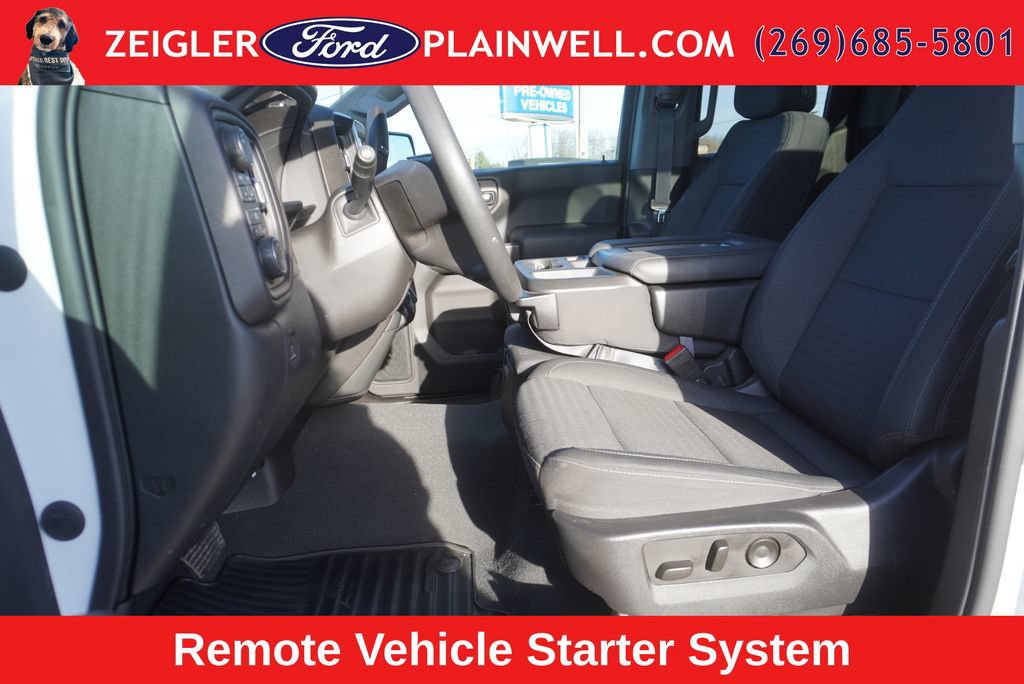 Used 2023 Chevrolet Silverado 1500 Custom AWD/4WD image 16