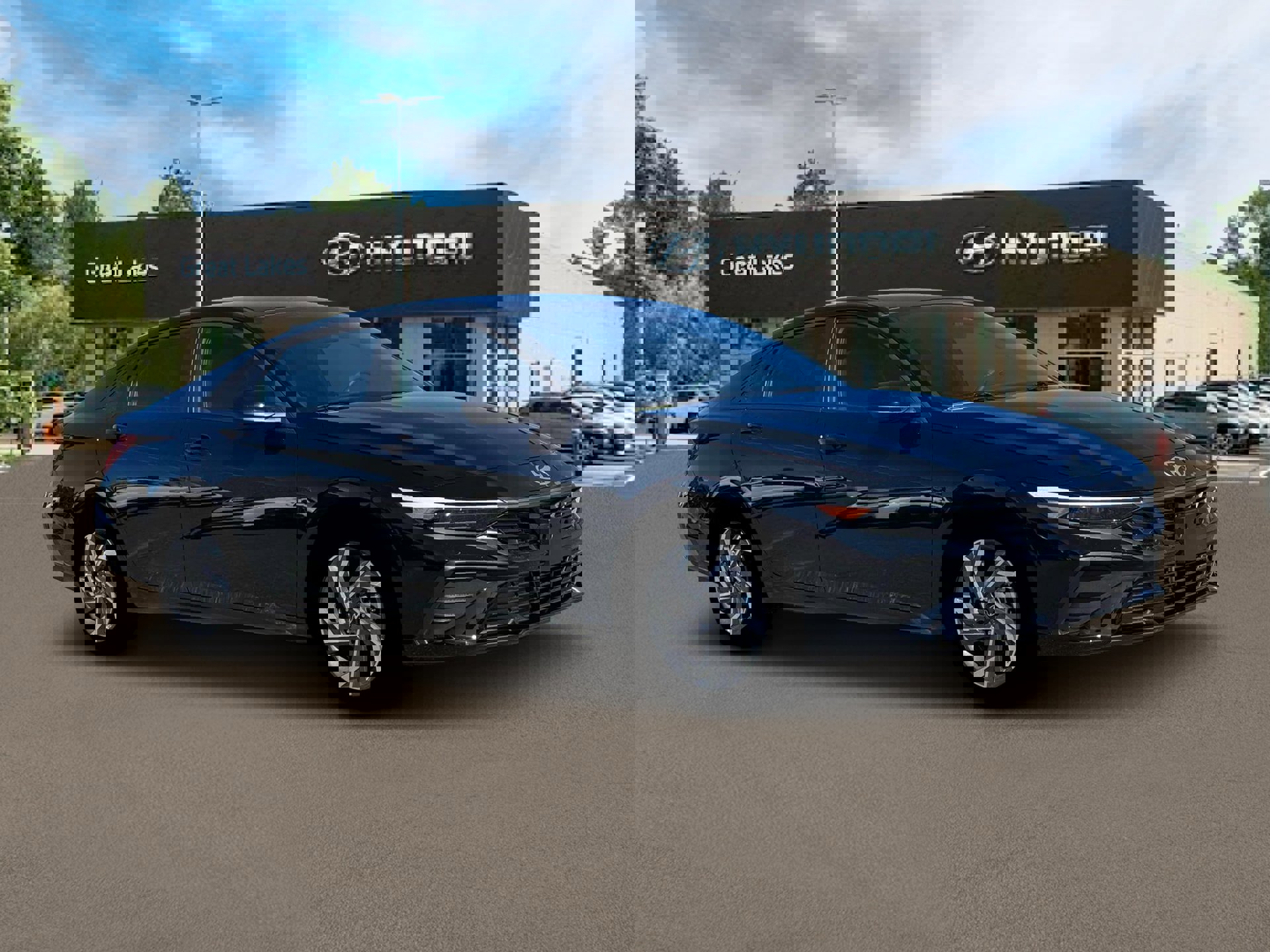 New 2025 Hyundai Elantra SEL image 10