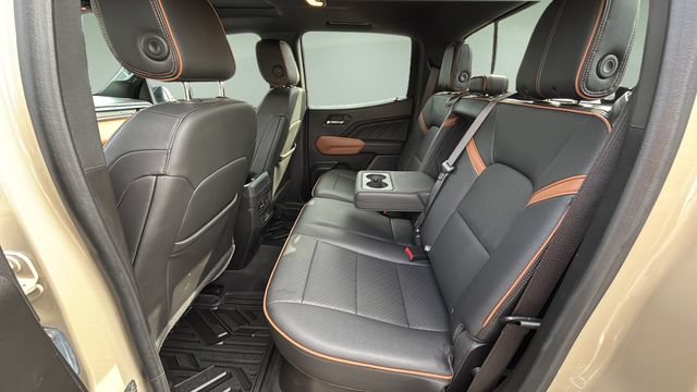 Used 2023 GMC Canyon AT4 w/ AT4 Premium Package AWD/4WD image 20
