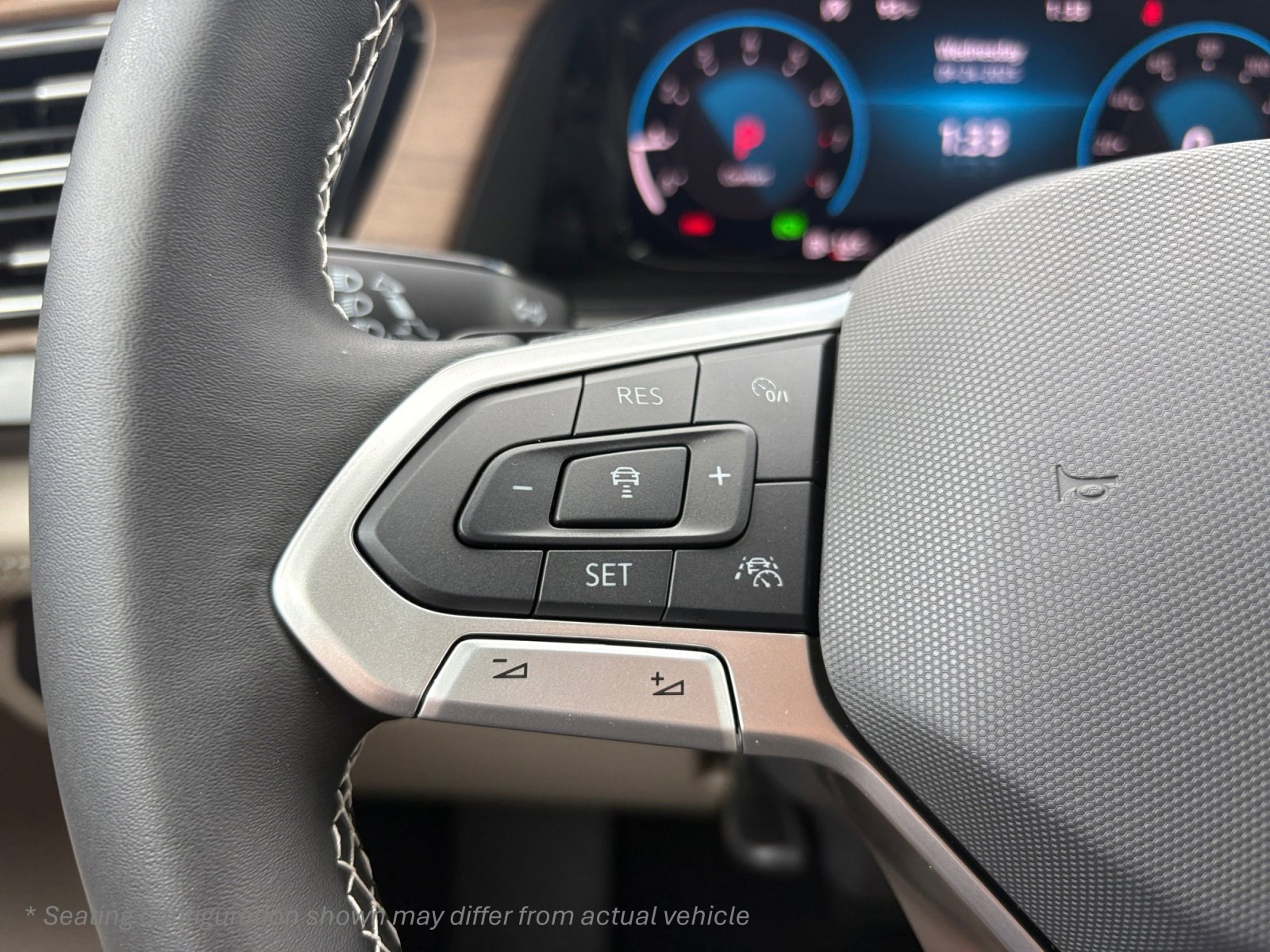 New 2026 Volkswagen Atlas SE image 17