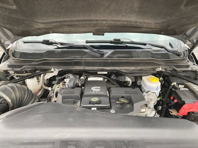 Used 2024 RAM 2500 Laramie w/ Safety Group AWD/4WD image 30