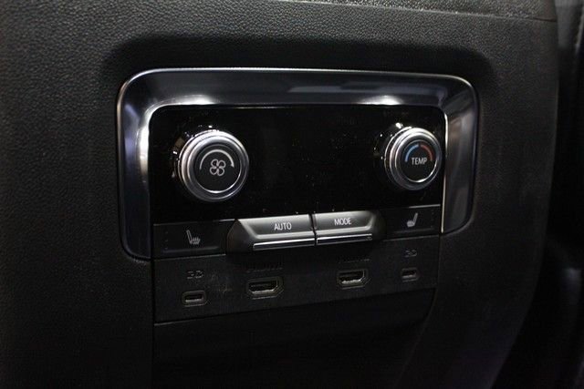 New 2026 GMC Yukon Denali w/ Denali Reserve Package AWD/4WD image 18