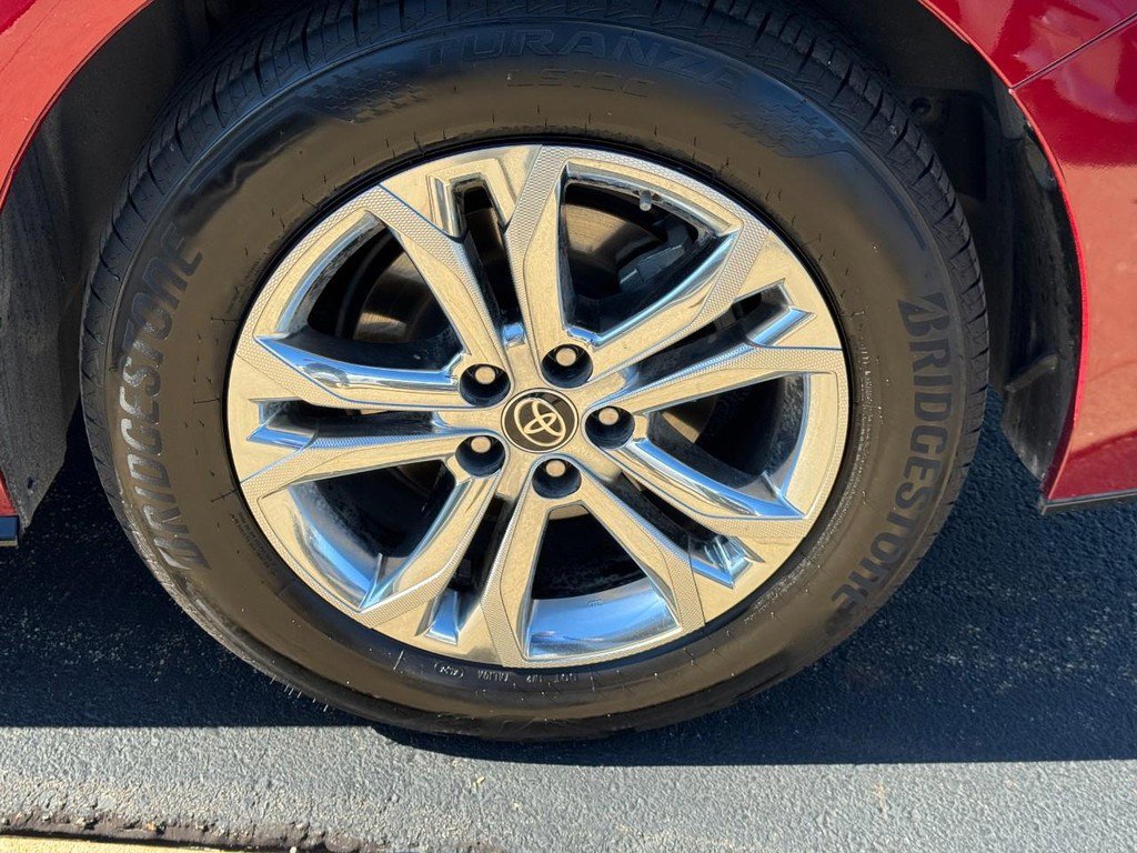 Certified 2022 Toyota Sienna XSE AWD/4WD image 7