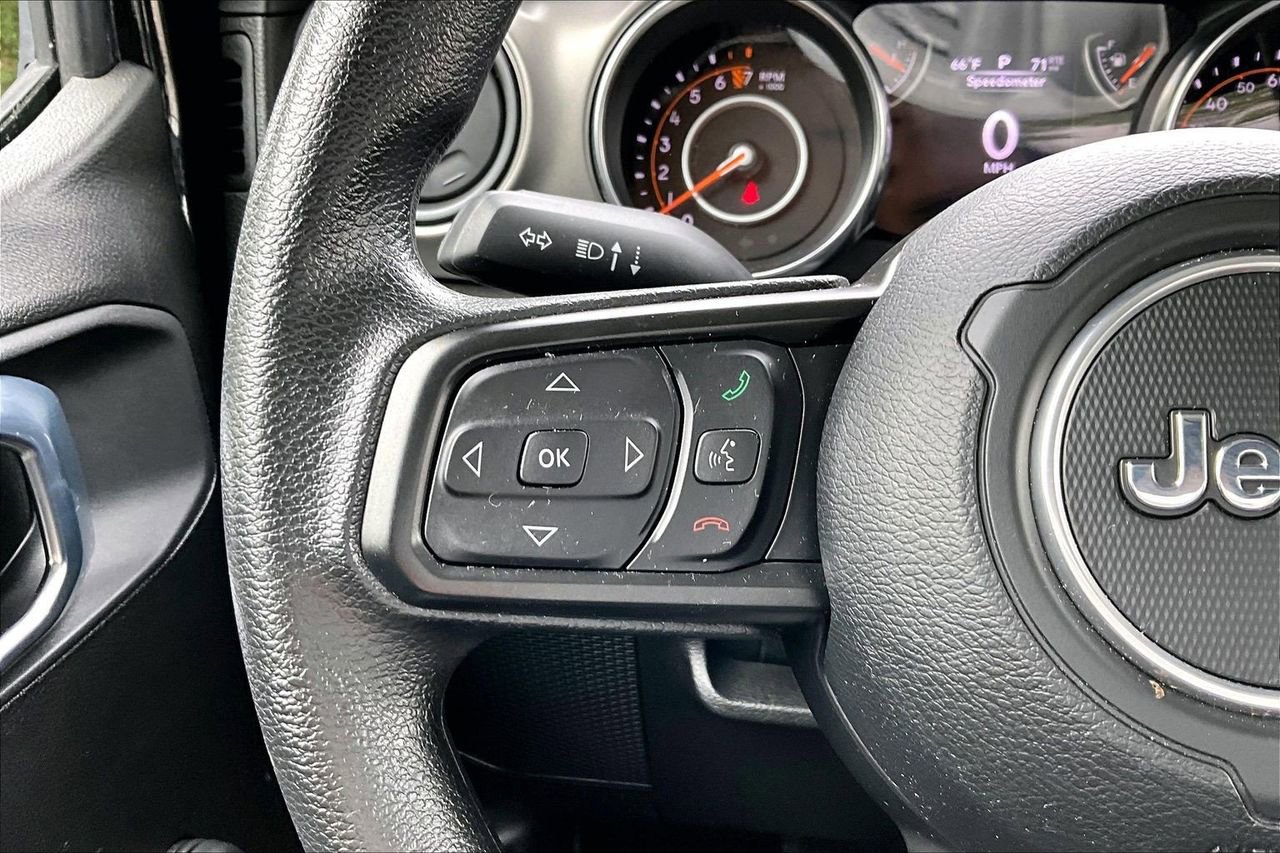 Certified 2022 Jeep Gladiator Sport AWD/4WD image 28