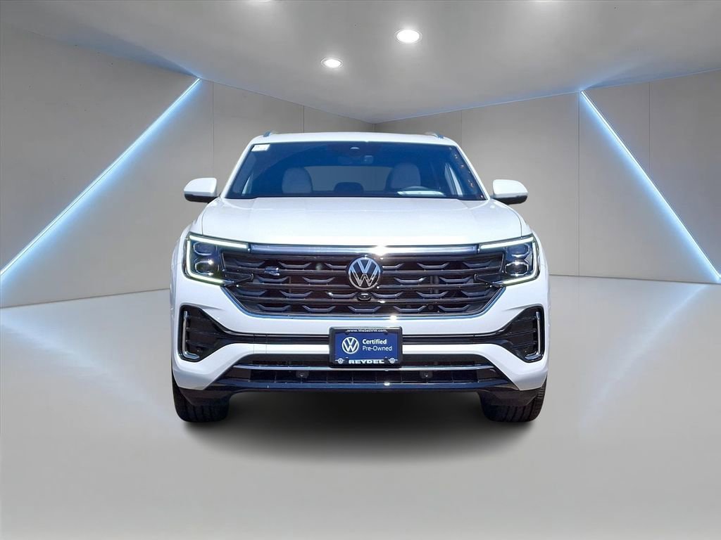 Certified 2025 Volkswagen Atlas Cross Sport SEL Premium R-Line AWD/4WD image 2