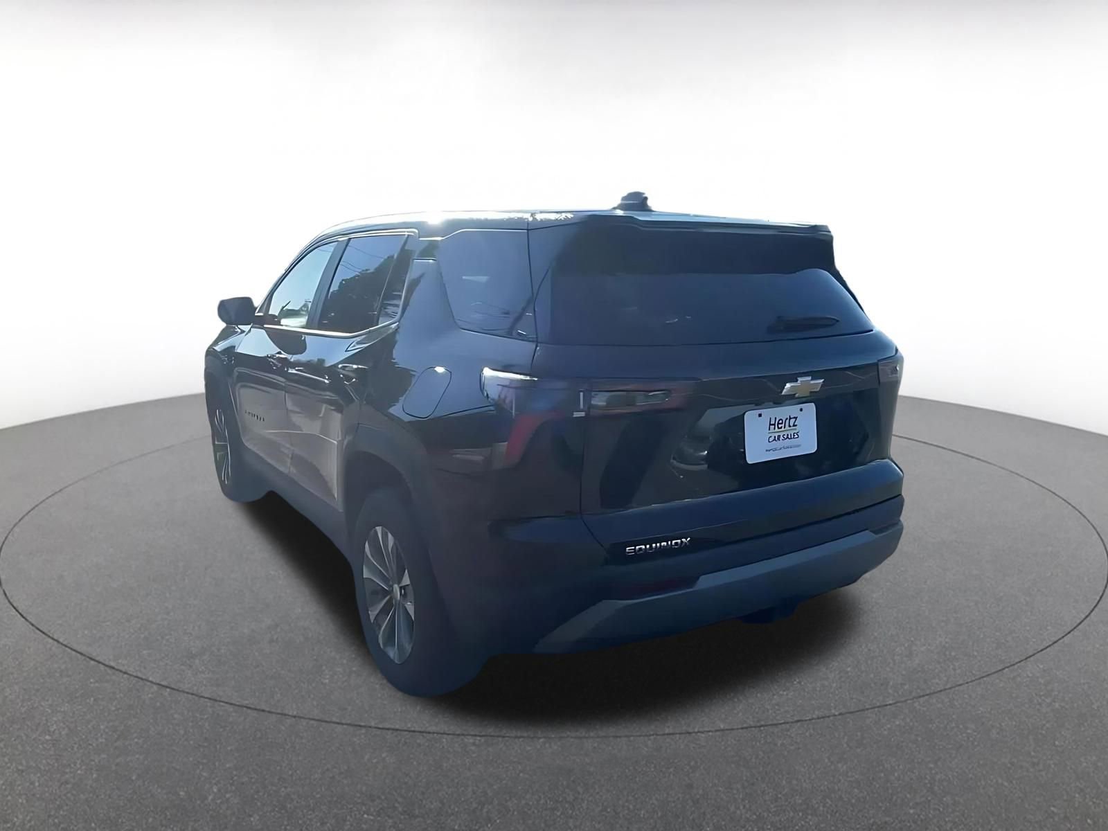 Used 2025 Chevrolet Equinox LT image 11