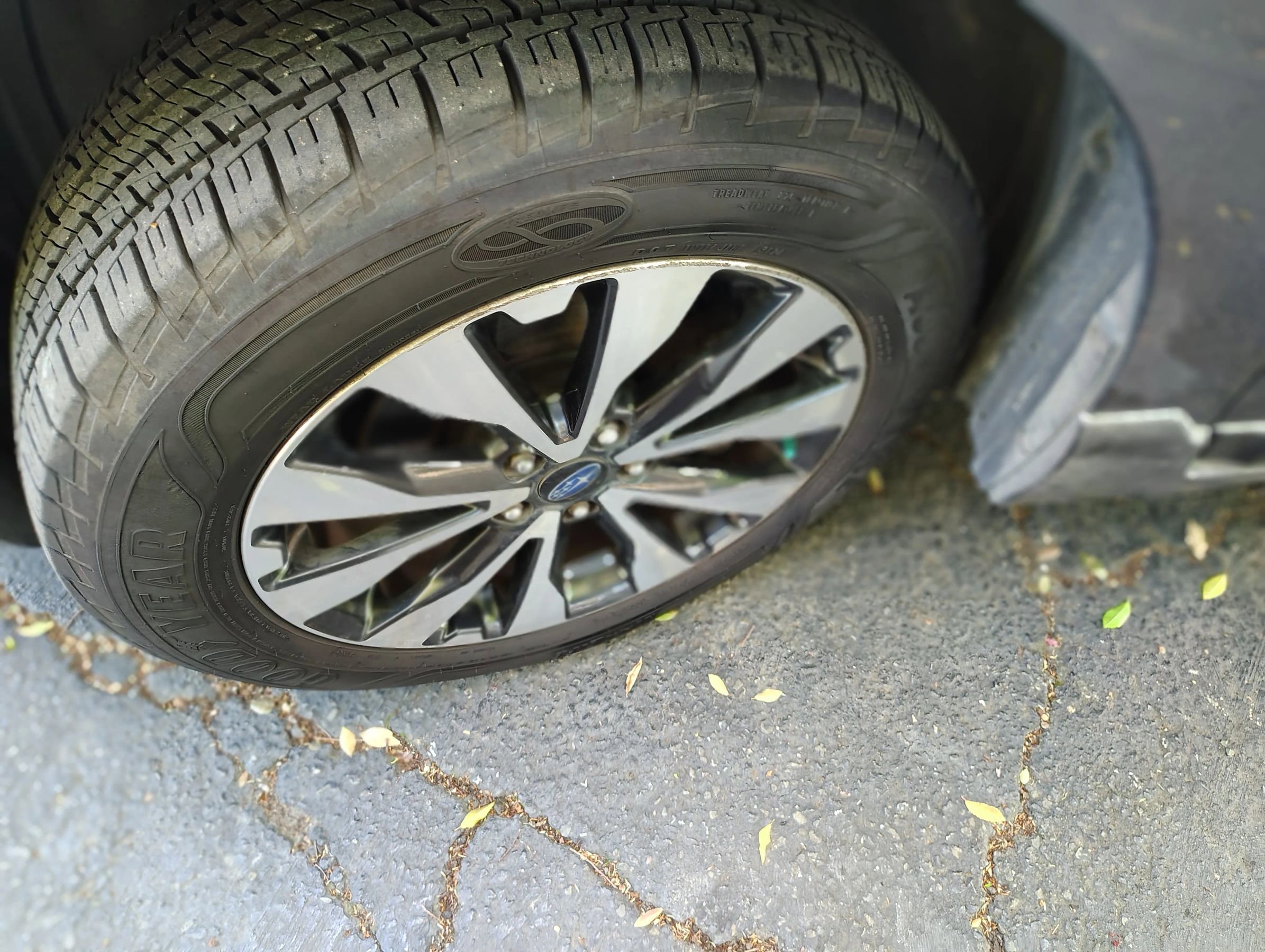 Used 2015 Subaru Outback 2.5i Limited image 4