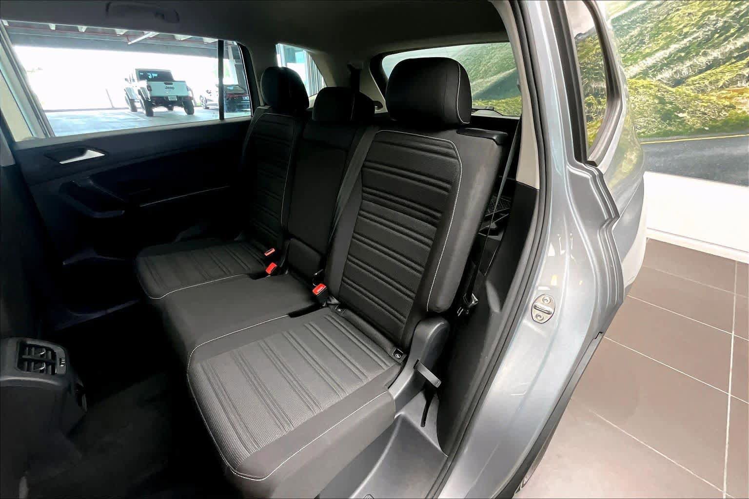 Used 2023 Volkswagen Tiguan S FWD image 19