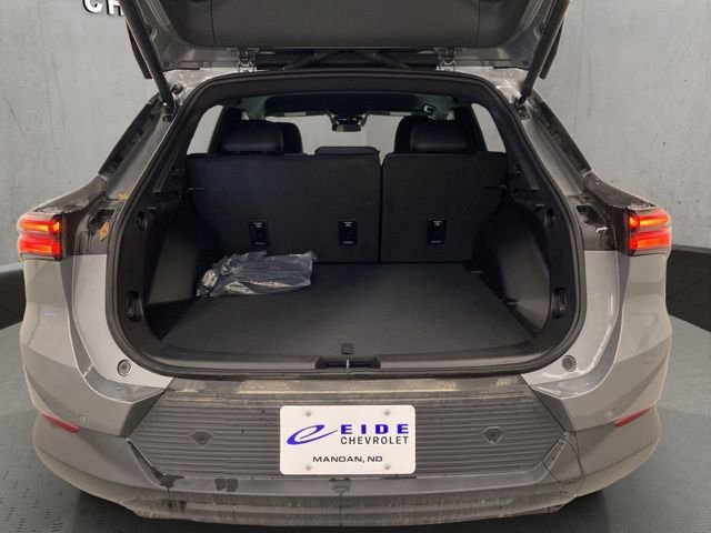 New 2026 Chevrolet Equinox EV LT image 24
