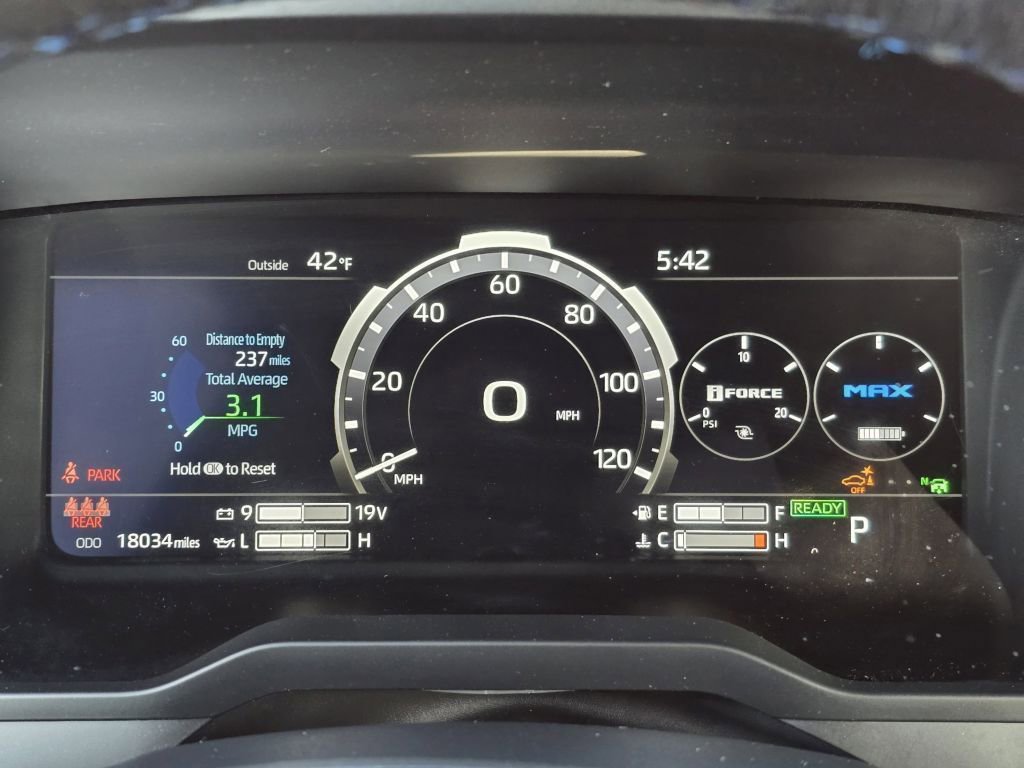 Used 2023 Toyota Tundra Platinum w/ Advanced Package image 12