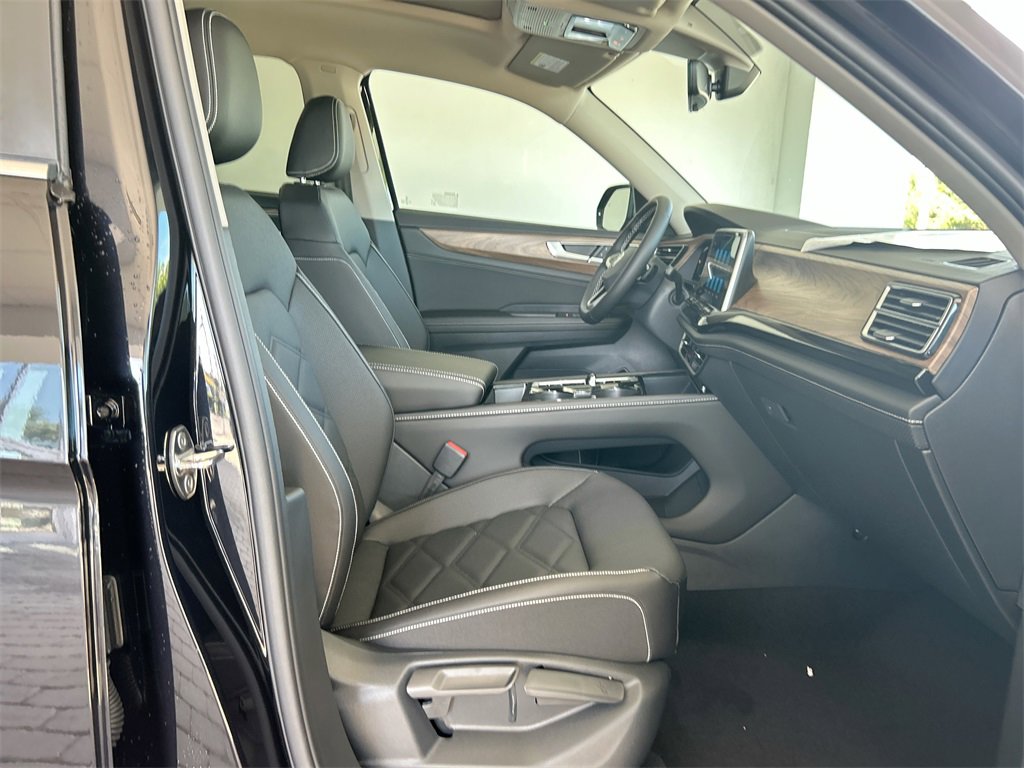 New 2026 Volkswagen Atlas SE image 30