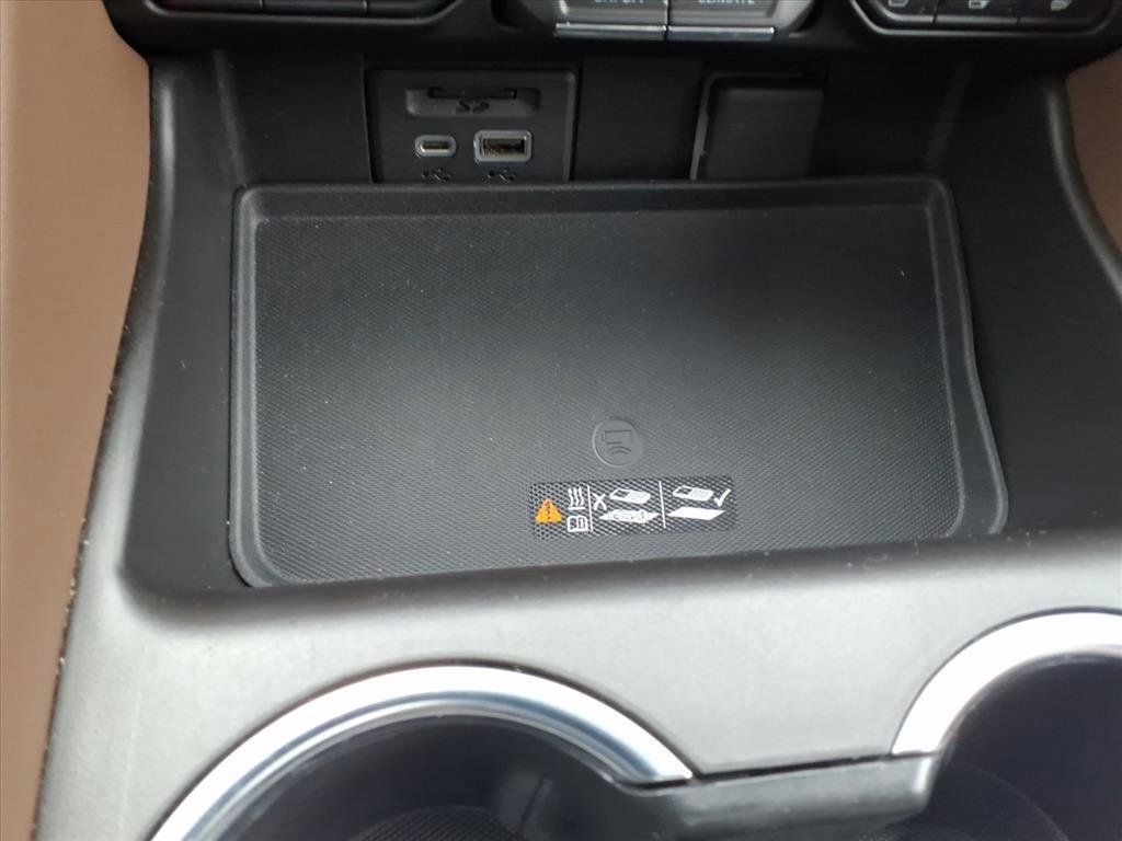 Used 2021 Chevrolet Tahoe High Country image 18