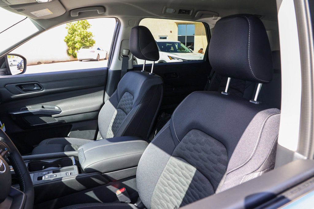 New 2026 Nissan Pathfinder SV FWD image 15