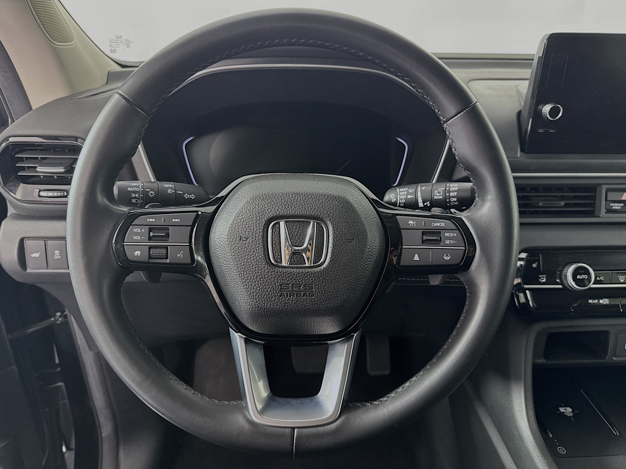 Certified 2025 Honda Pilot EX-L image 11