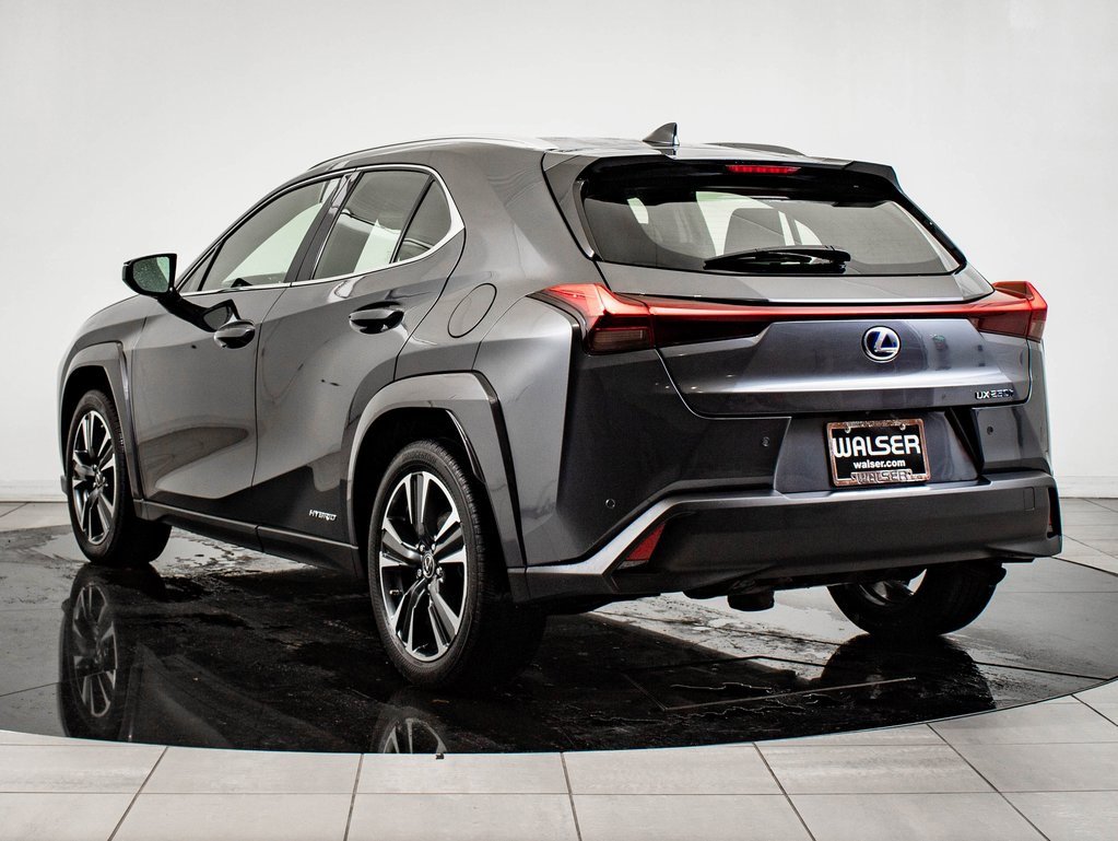 Used 2022 Lexus UX 250h w/ Premium Package image 6