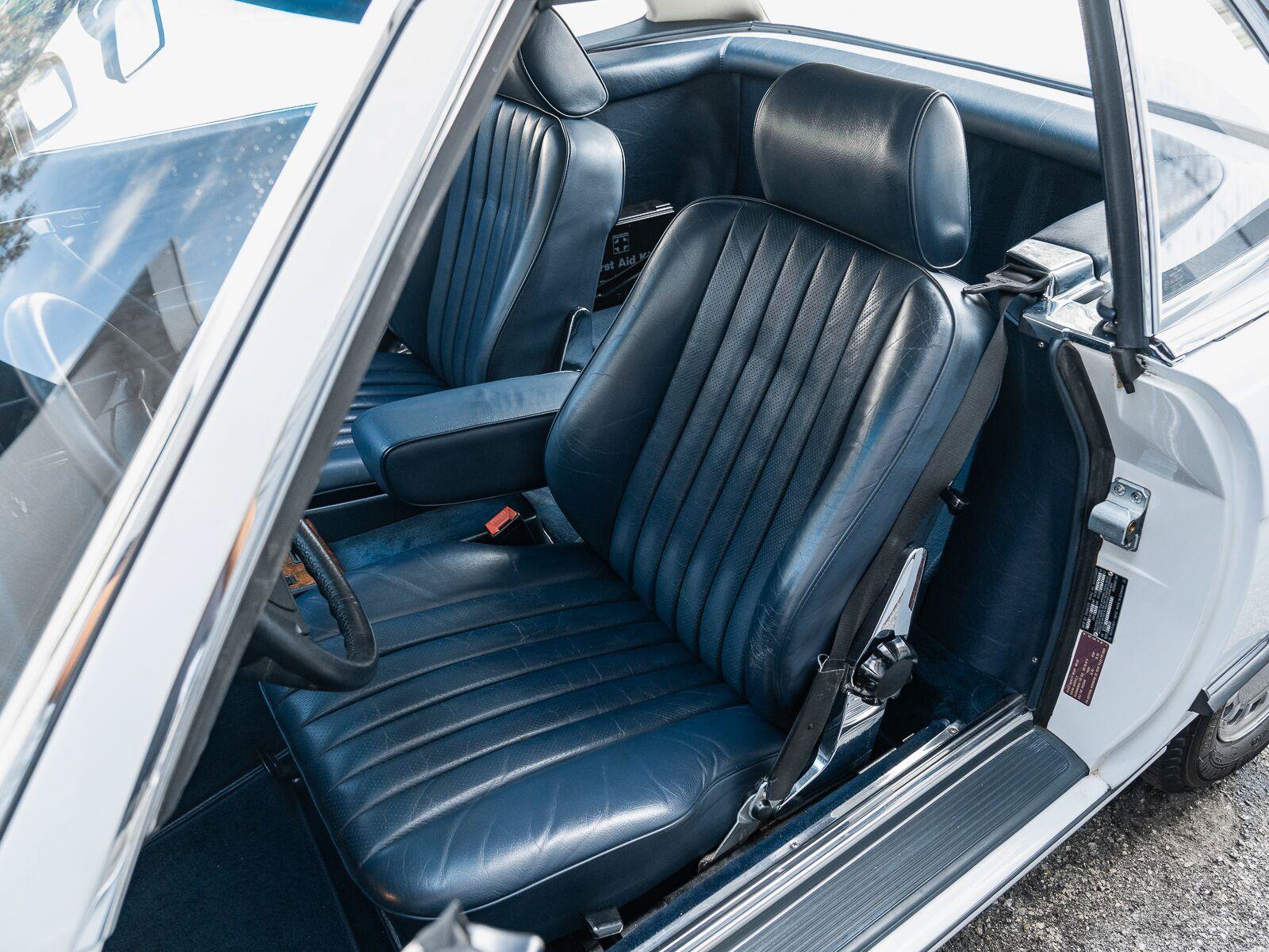 Used 1987 Mercedes-Benz 560 SL image 13