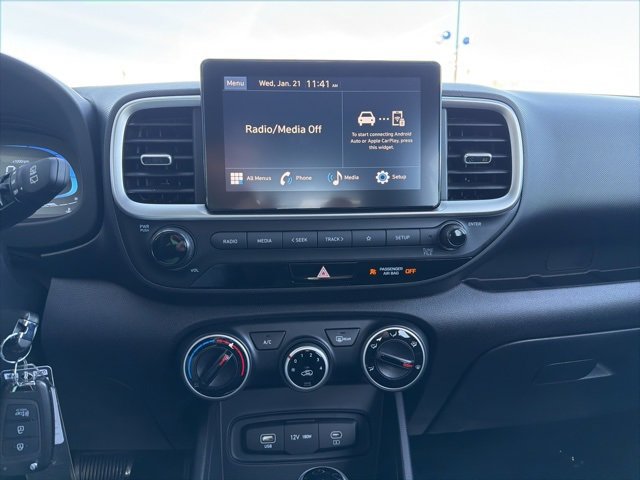 Used 2026 Hyundai Venue SE image 23
