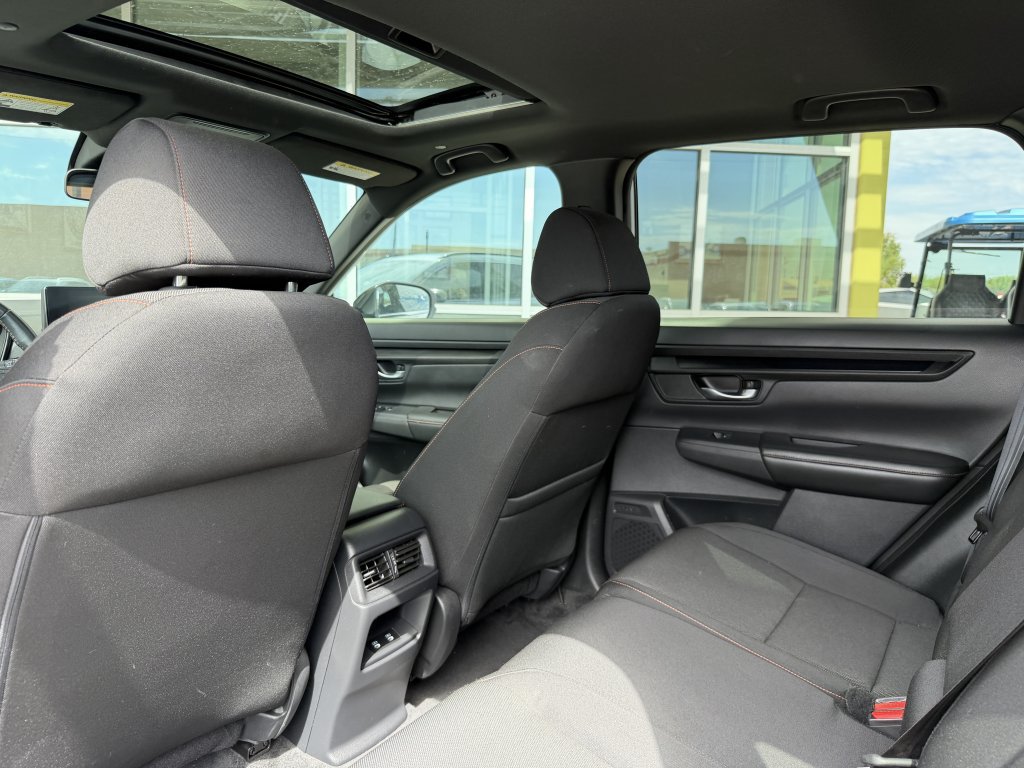 Used 2024 Honda CR-V Sport image 32