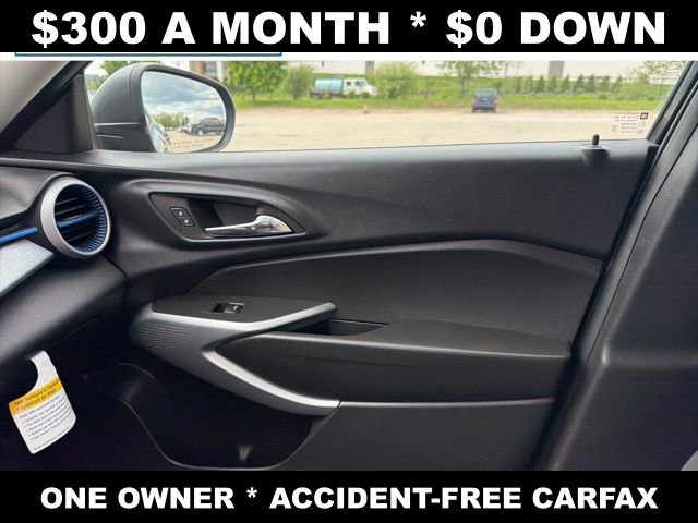 Used 2024 Chevrolet Trax LS FWD image 23
