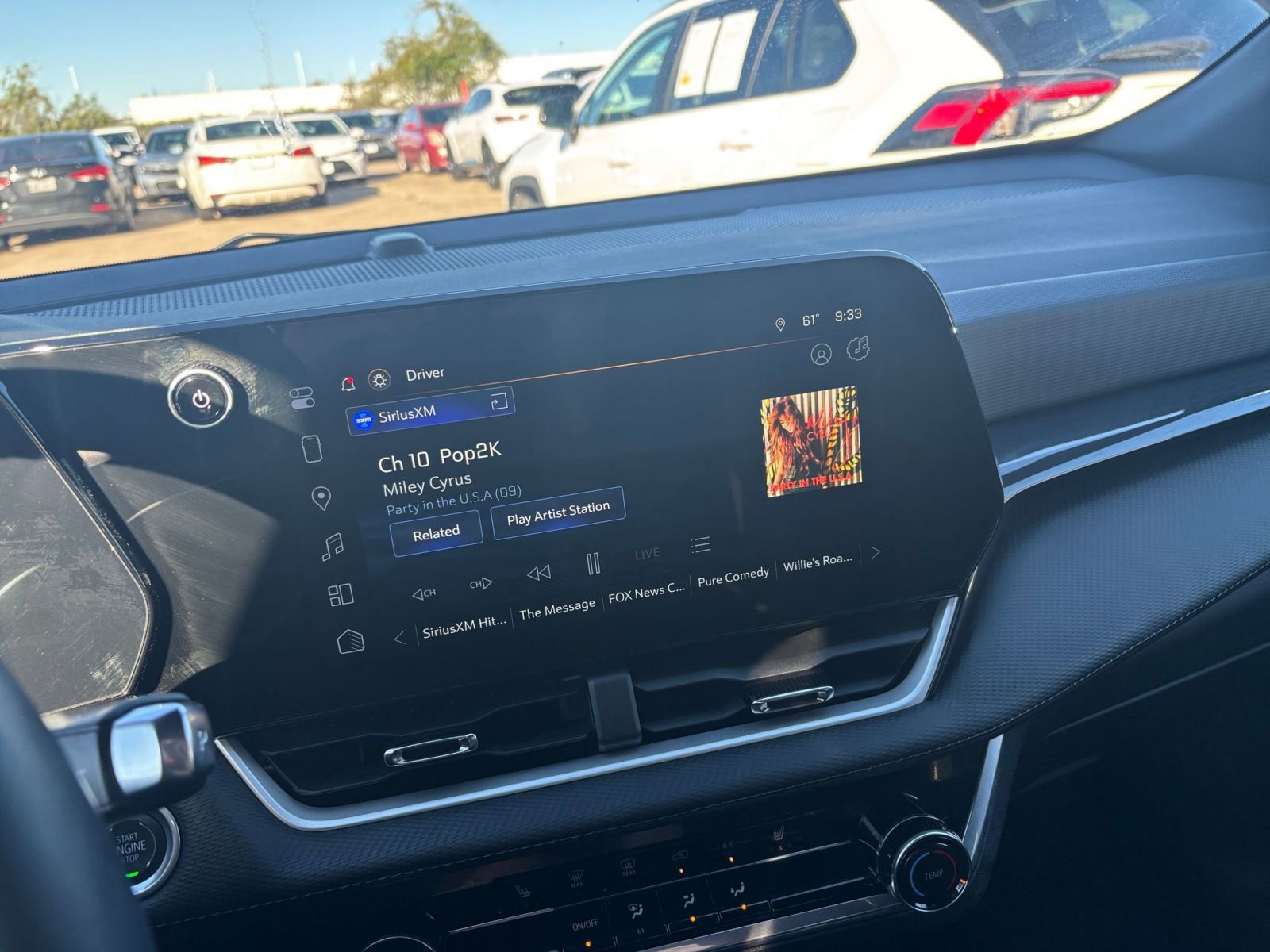 Used 2025 Chevrolet Equinox LT image 21