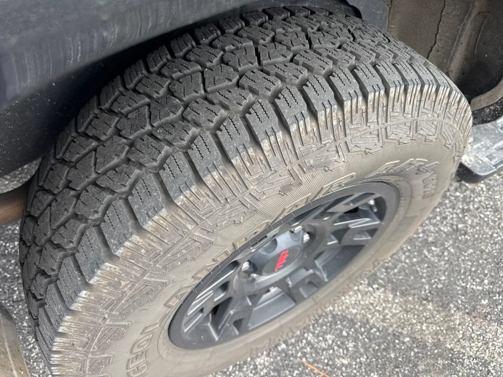 Used 2021 Toyota 4Runner Venture w/ Moonroof Package AWD/4WD image 10