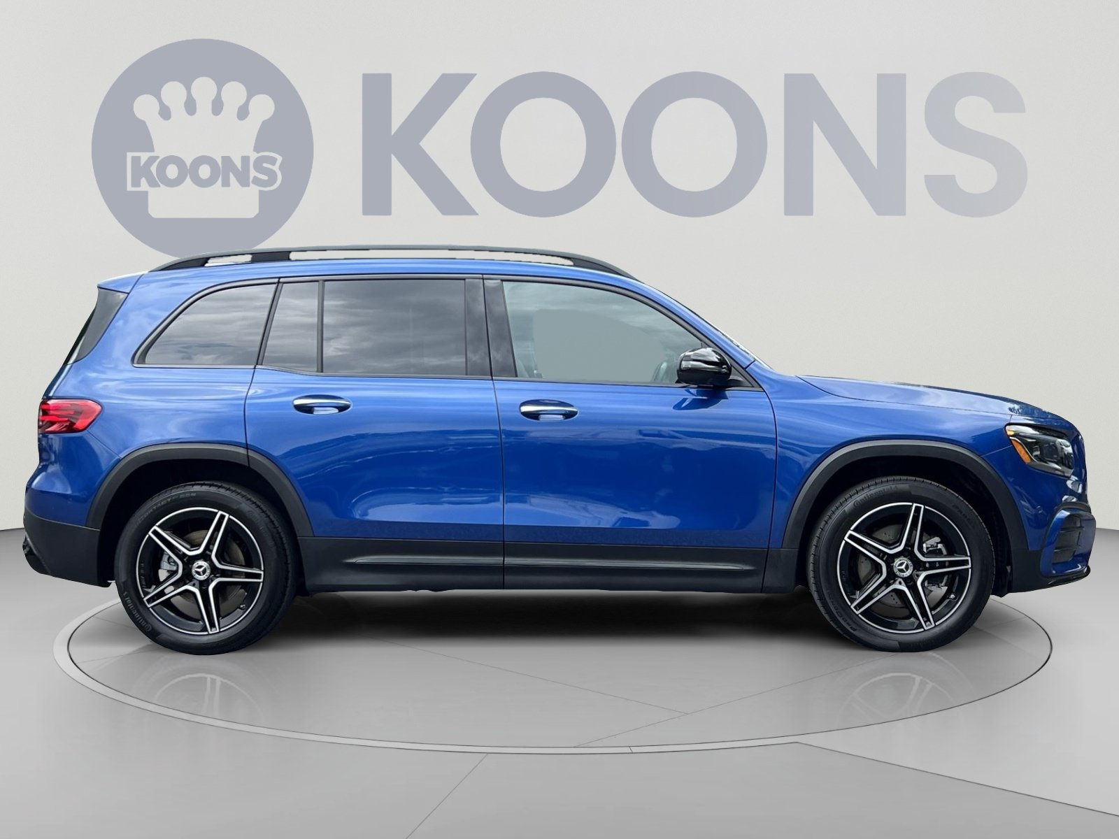 Used 2026 Mercedes-Benz GLB 250 4MATIC image 12
