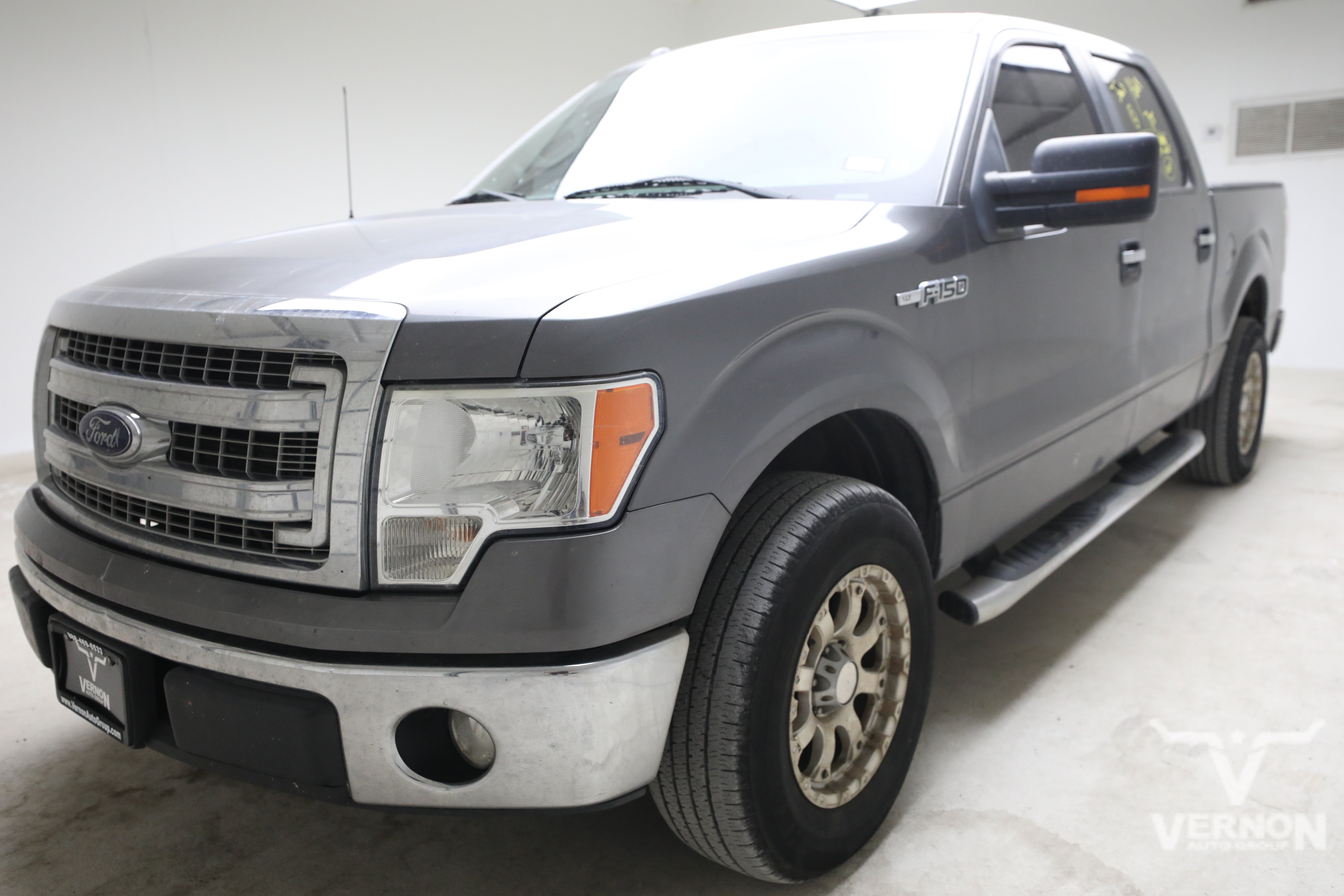 Used 2013 Ford F150 XLT w/ Luxury Equipment Group RWD image 1