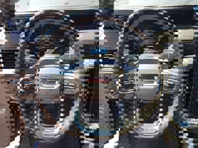 New 2026 GMC Yukon Elevation image 21