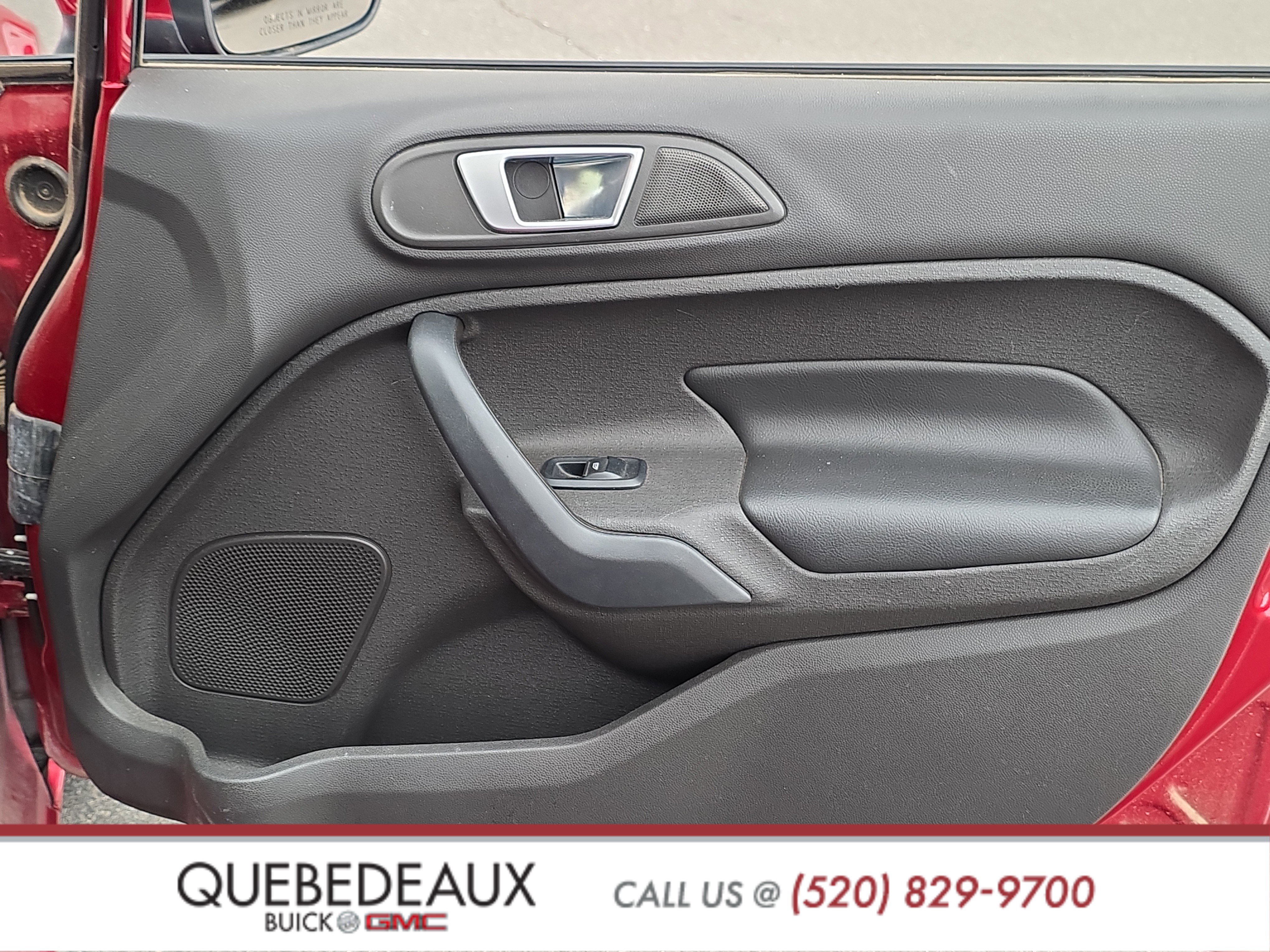 Used 2014 Ford Fiesta Titanium FWD image 25