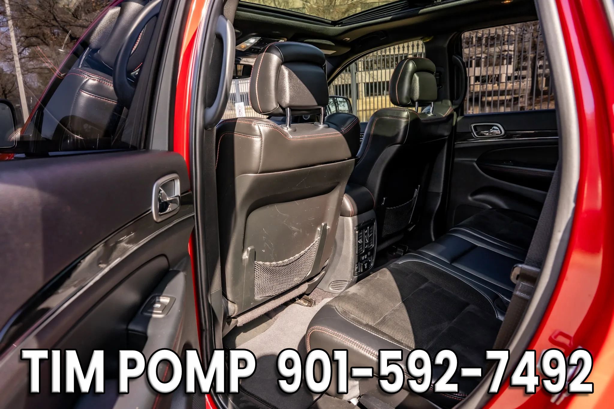 Used 2017 Jeep Grand Cherokee Trailhawk w/ Trailhawk Luxury Group image 13