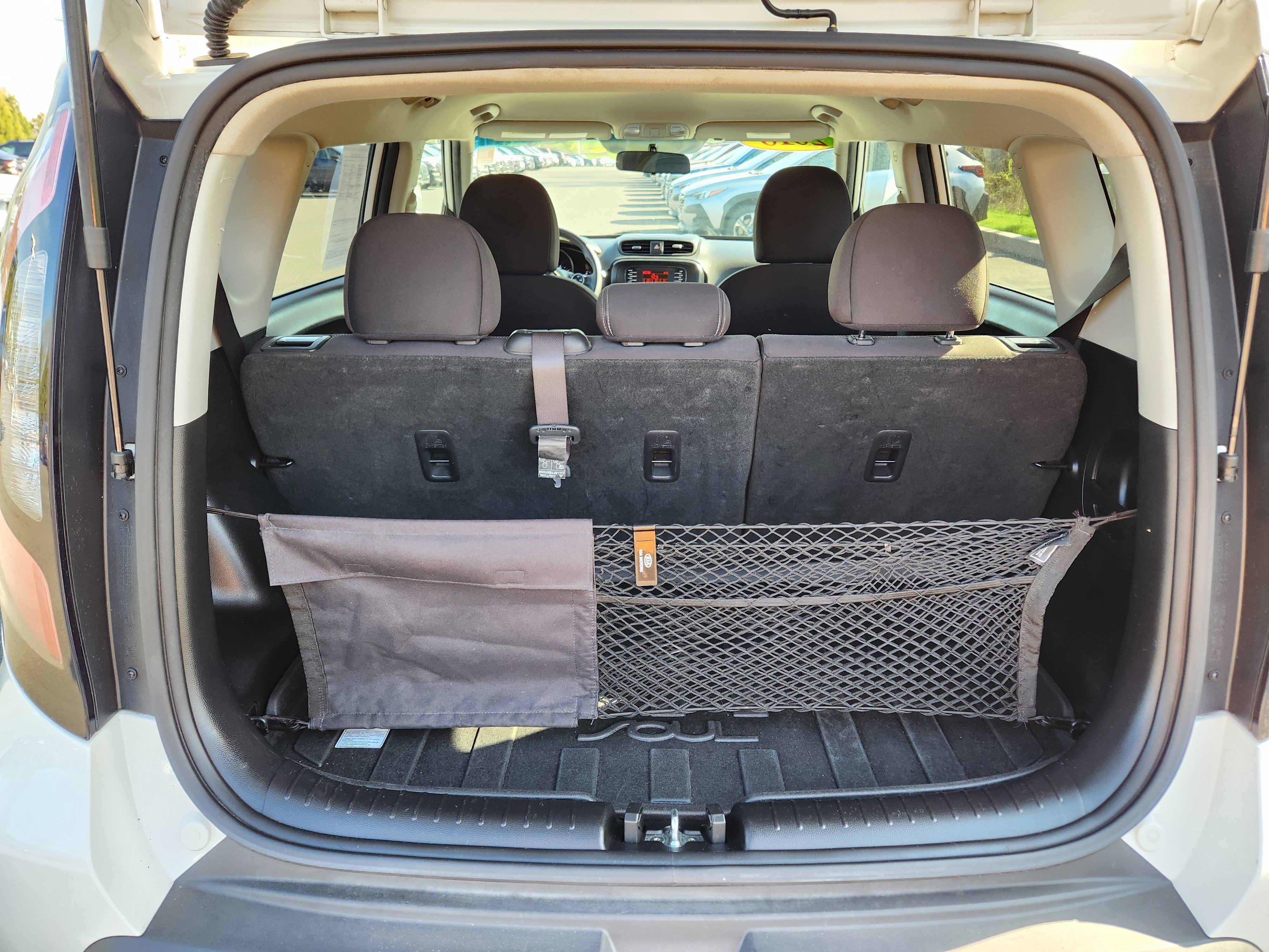Used 2016 Kia Soul FWD image 8