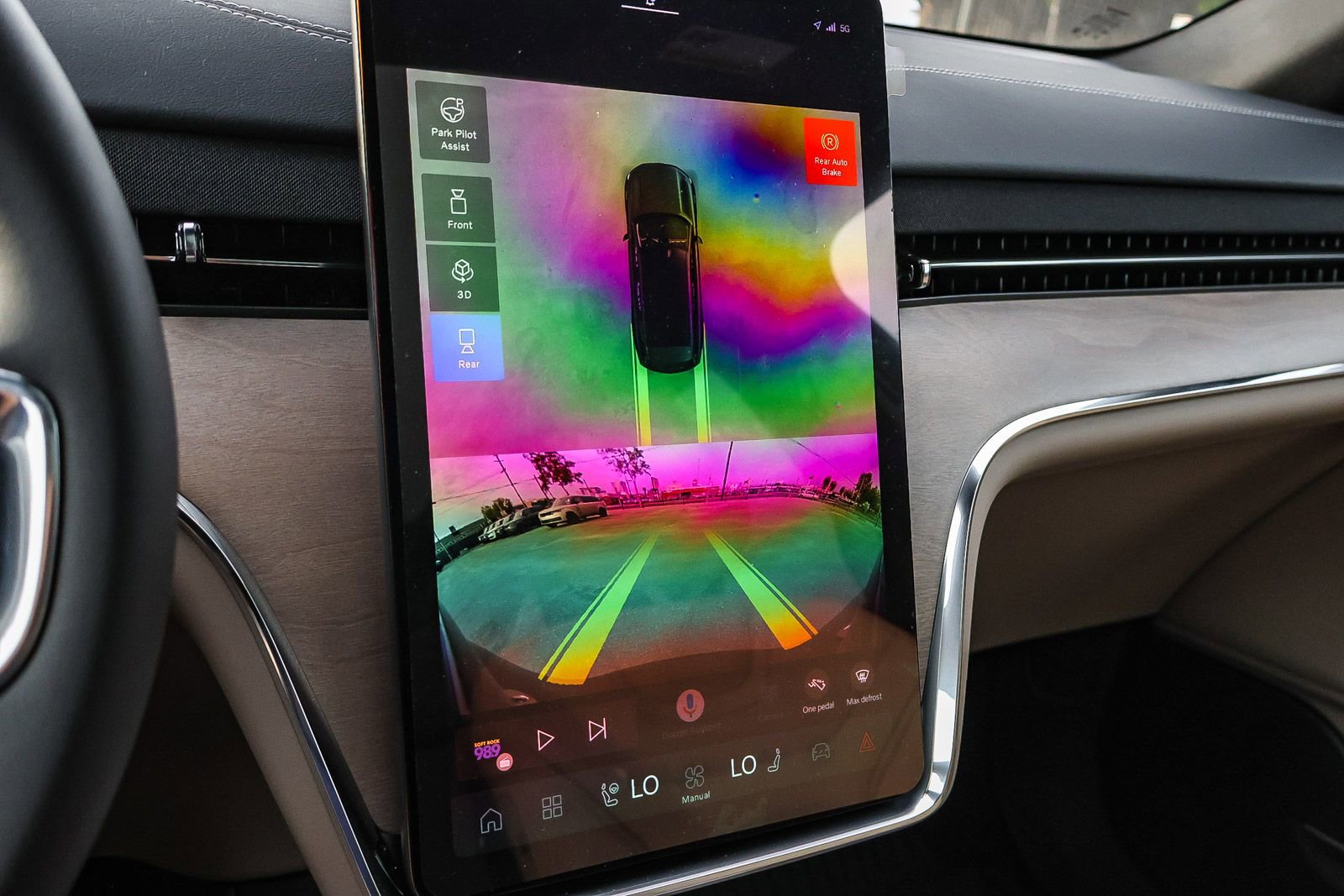 New 2026 Volvo EX90 Plus image 35