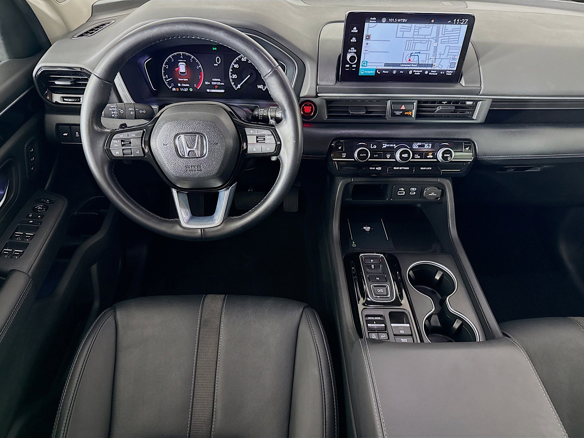 Certified 2024 Honda Pilot Touring image 28