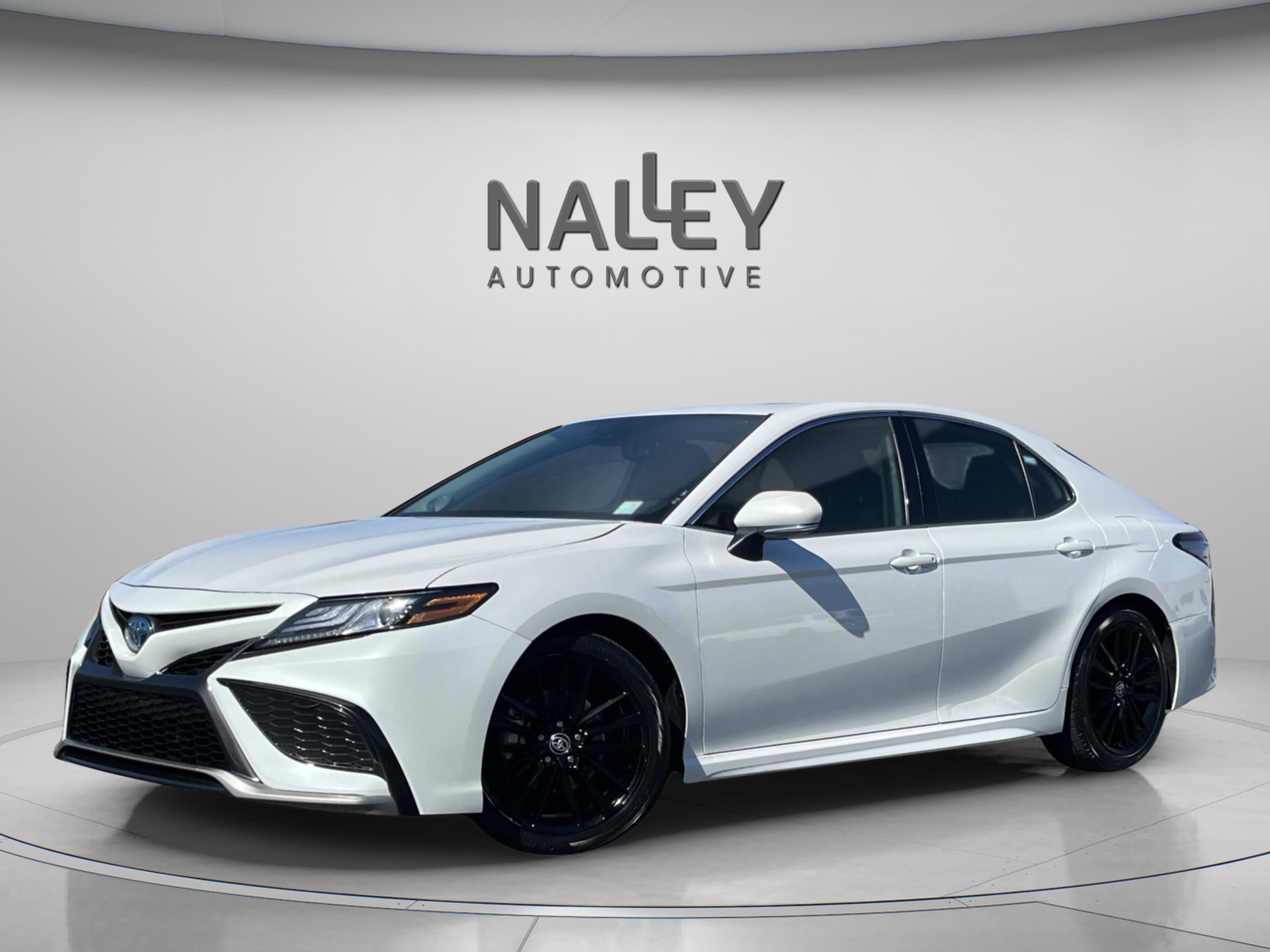 Used 2024 Toyota Camry XSE image 1