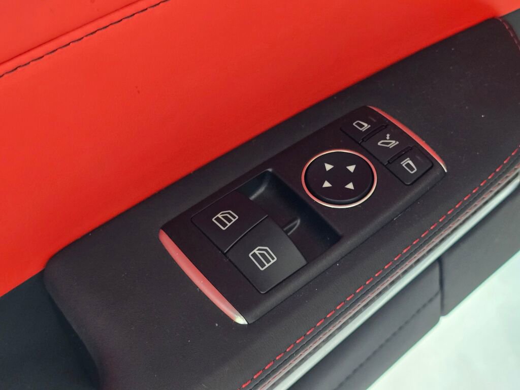 Used 2018 Mercedes-Benz AMG GT C image 34