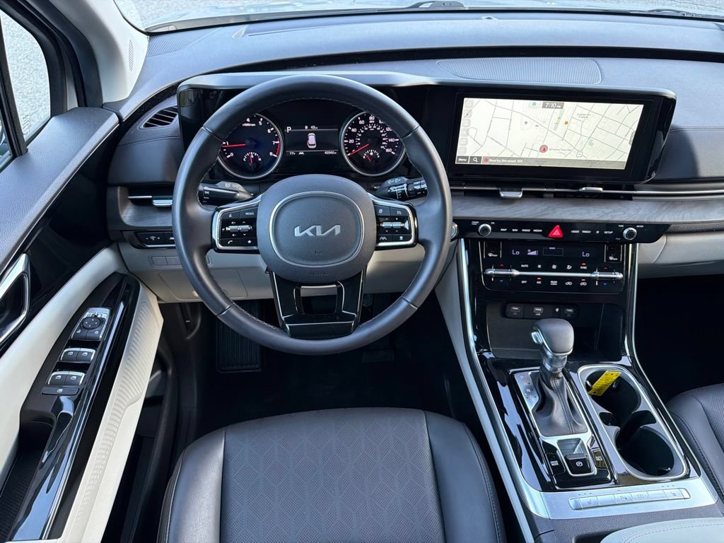 Certified 2024 Kia Carnival EX FWD image 26