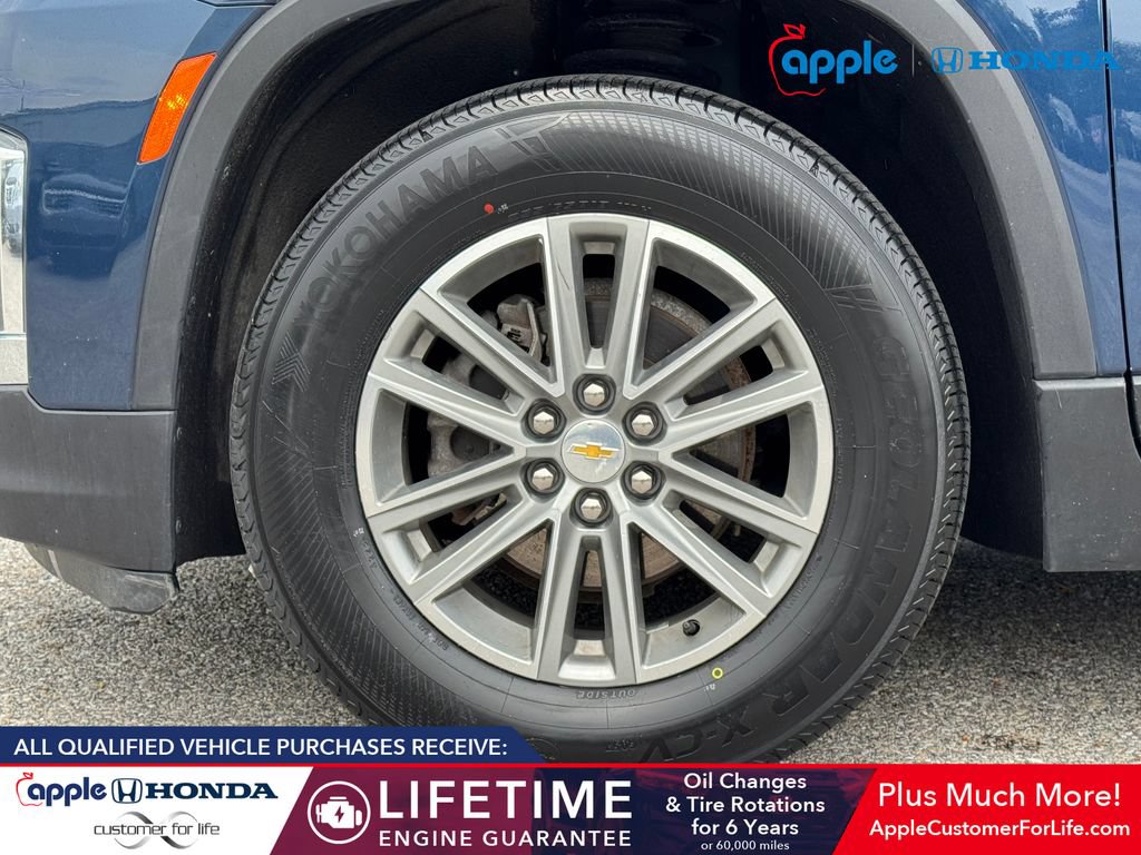 Used 2023 Chevrolet Traverse LT AWD/4WD image 6
